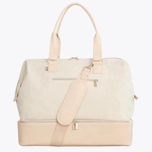 BEIS Weekender and Dopp Kit in Beige